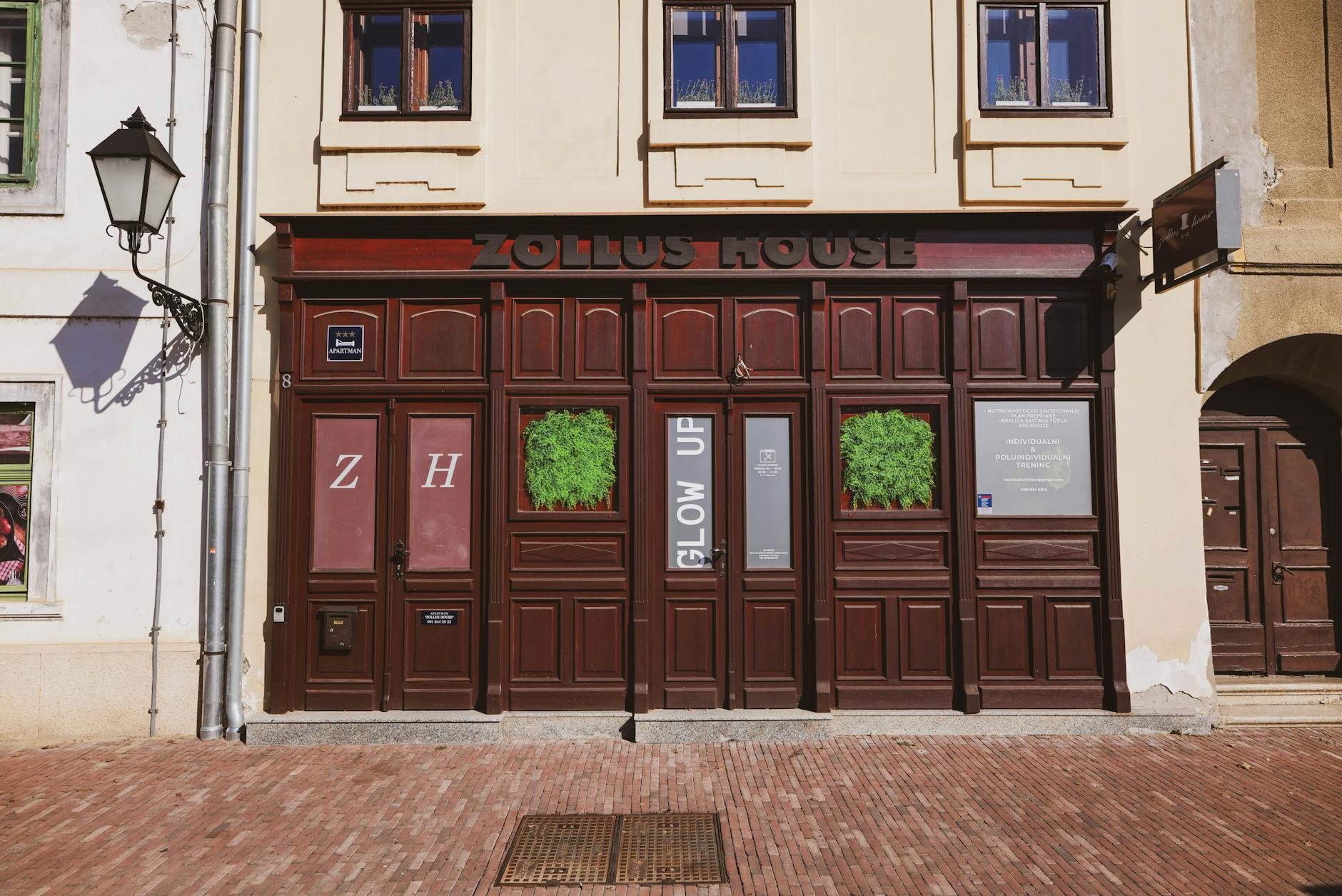 Detailansicht: Zora Klipp