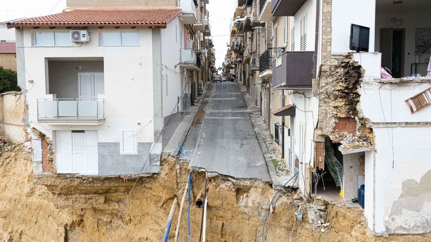 Nach Unwettern in Italien: Erdrutsch auf Sizilien: Eine Stadt steht am Abgrund