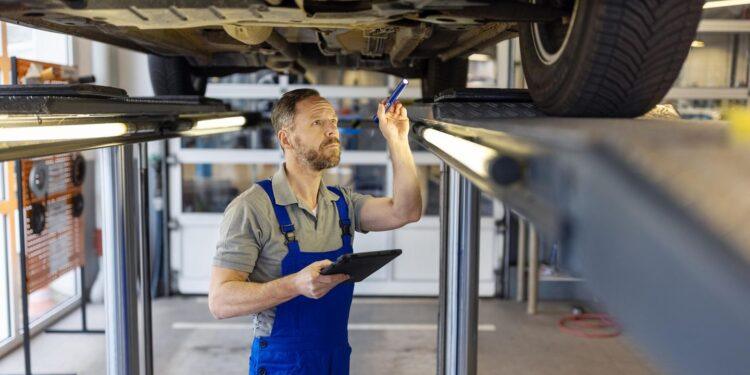 Hauptuntersuchung Auto