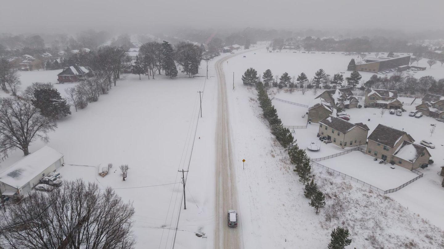 Historischer Wintereinbruch Bombenzyklon trifft USA