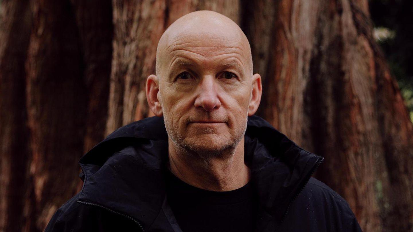 Ehemalige First-Lady: Ex-Mann von Jill Biden wegen Mordes an Ehefrau angeklagt 3 Das Werkstattgespräch: Thrillerautor Søren Sveistrup kennt den Schmerz. Er teilt ihn mit seinen Figuren