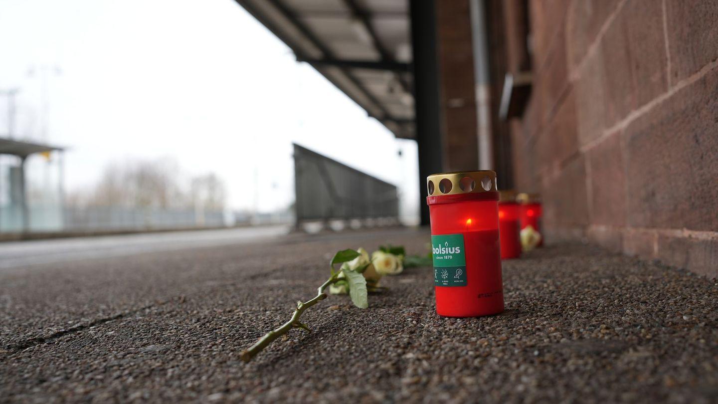 Diskussion um Sicherheit: Getöteter Zugbegleiter – Ermittler werten Videos aus Zug aus